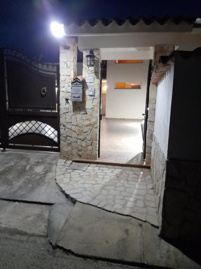 הוילה ארנלה La Melagrana מראה חיצוני תמונה